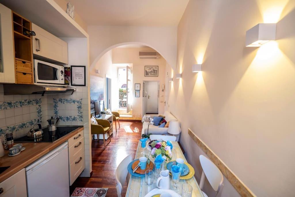 Colosseum 2br Elegance And Charm Lägenhet Rom